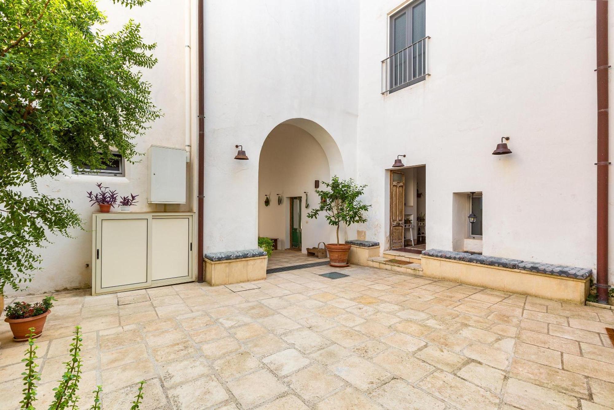 Palazzo San Giovanni Morciano di Leuca Zewnętrze zdjęcie